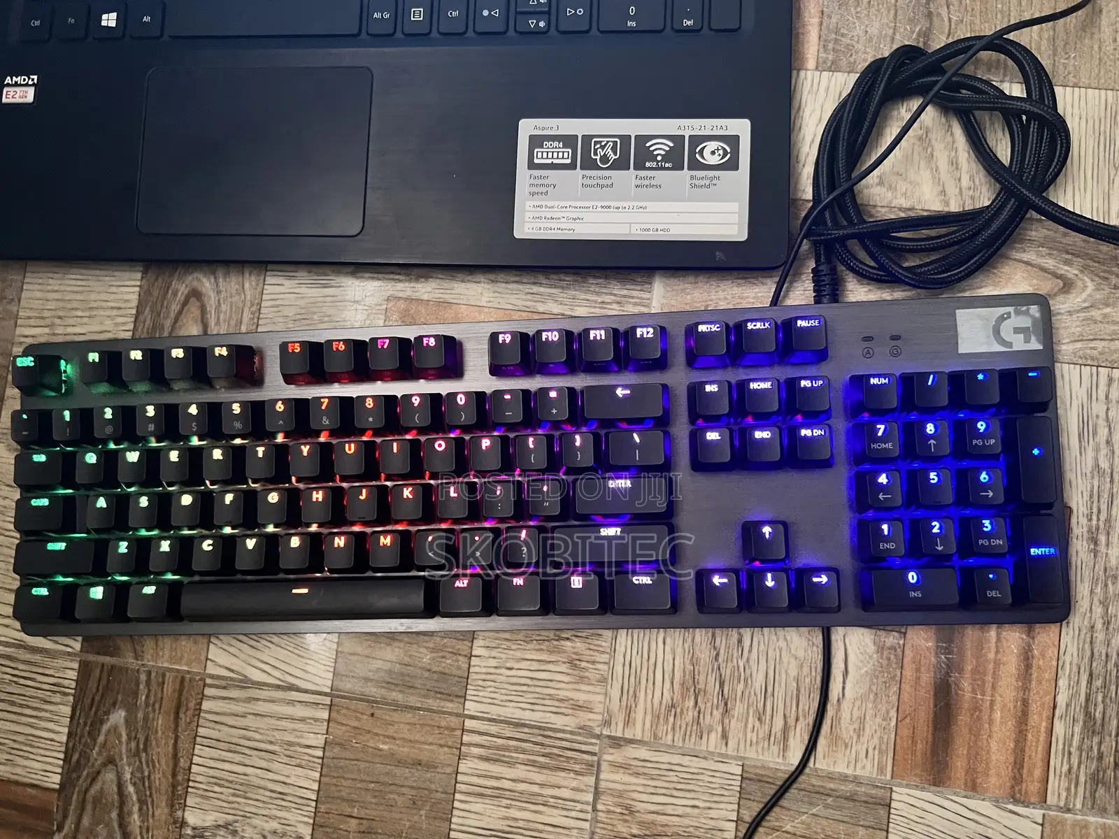 Logitech G512 Carbon Lightsync RGB Mechanical Gaming Keyboard