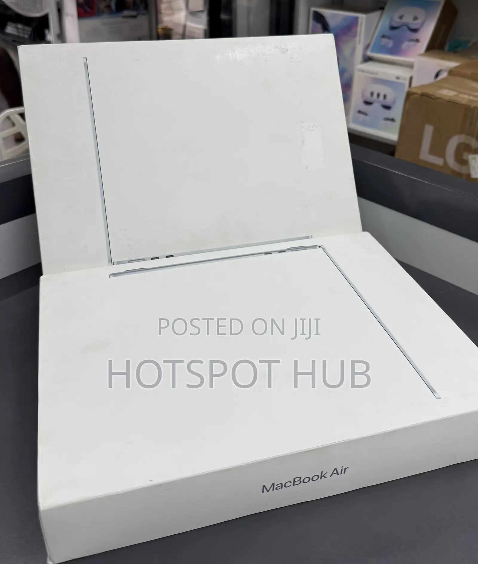 New Laptop Apple MacBook Air 2026 M5 13-inch 16GB Apple M5 SSD 512GB