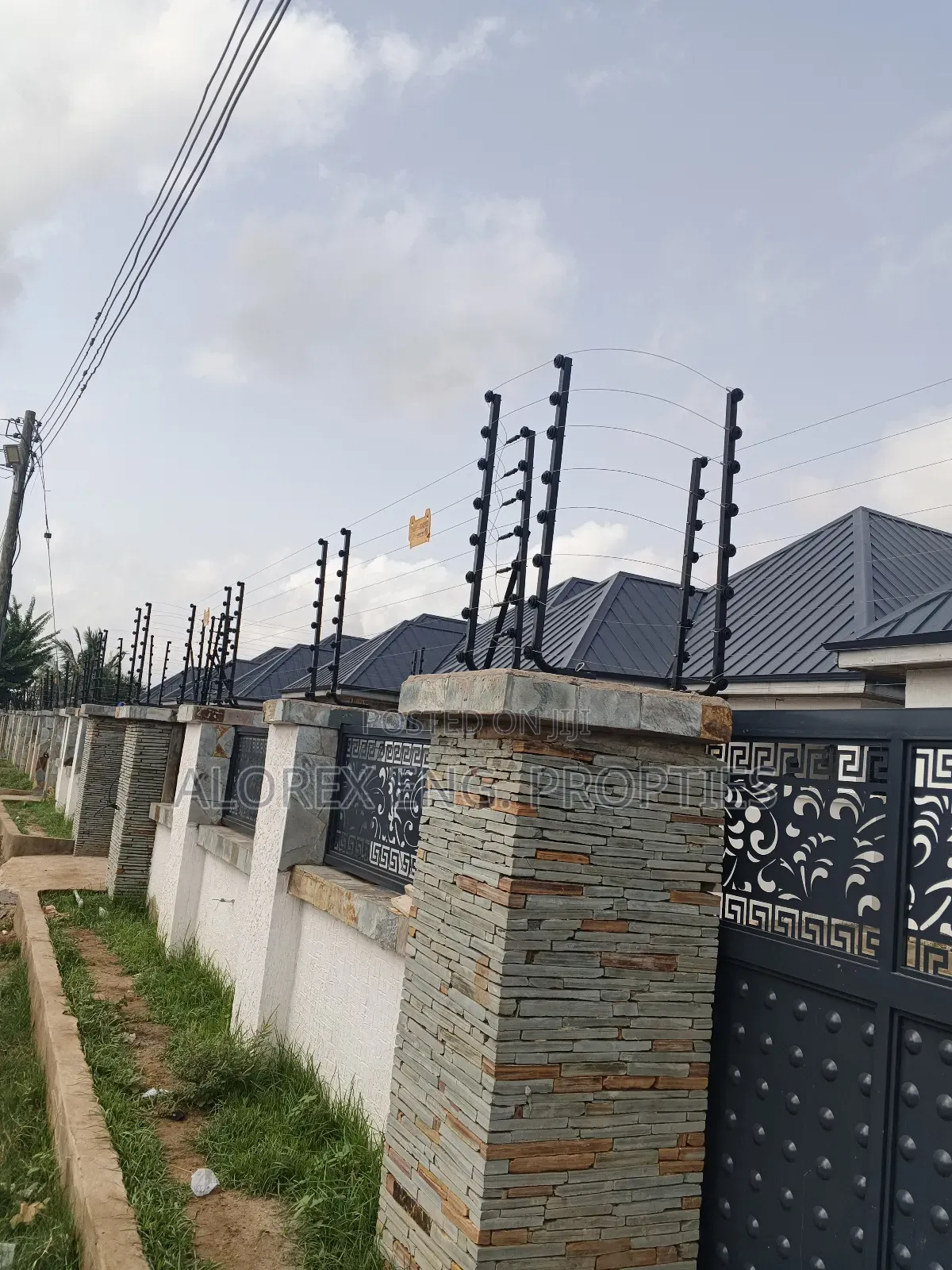 3bdrm House in Ashieyie $160K, Frafraha for sale