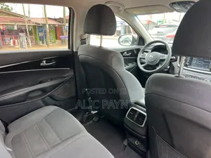 Kia Sorento 2.4L LX AWD 2018 Gray