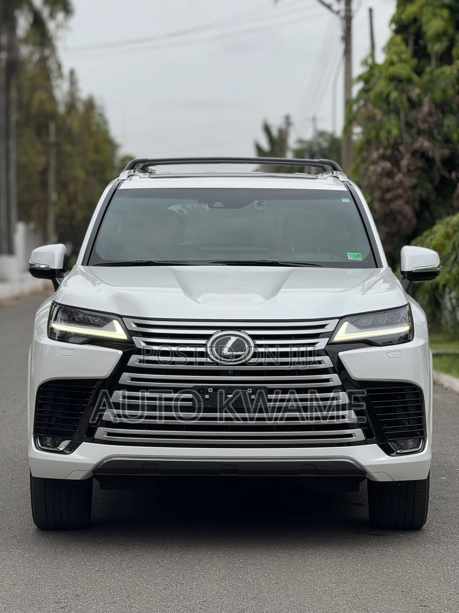 Lexus LX LX 600 2023 White