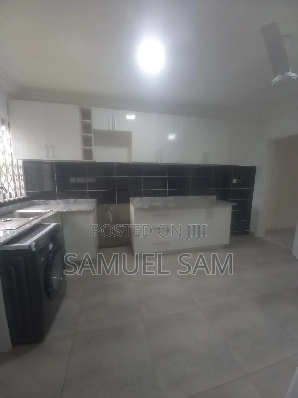 3bdrm House in Tema Golf City for sale
