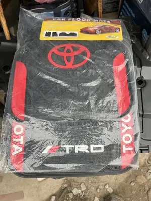 Original Floor Carpet for Toyota Cars and All Types Available