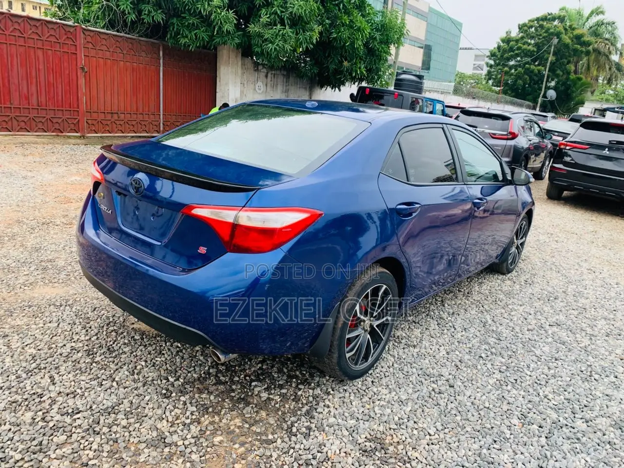 Toyota Corolla S Premium 4dr Sedan (1.8L 4cyl CVT) 2016 Blue