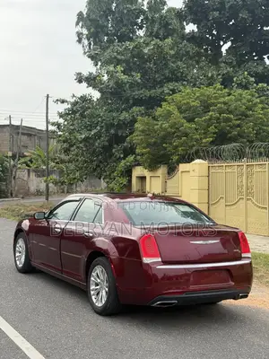 Chrysler 300 300C Platinum AWD 2017 Burgundy