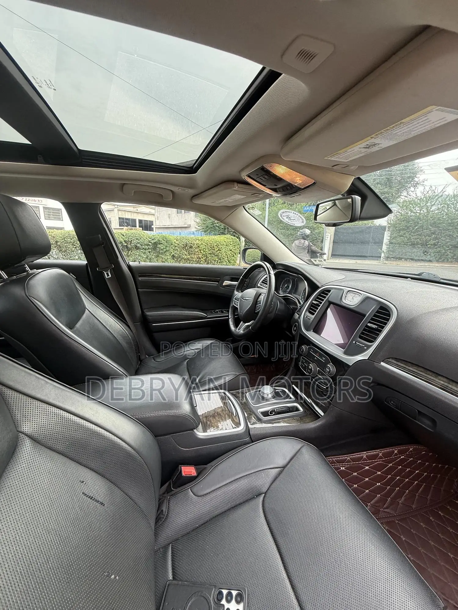 Chrysler 300 300C Platinum AWD 2017 Burgundy