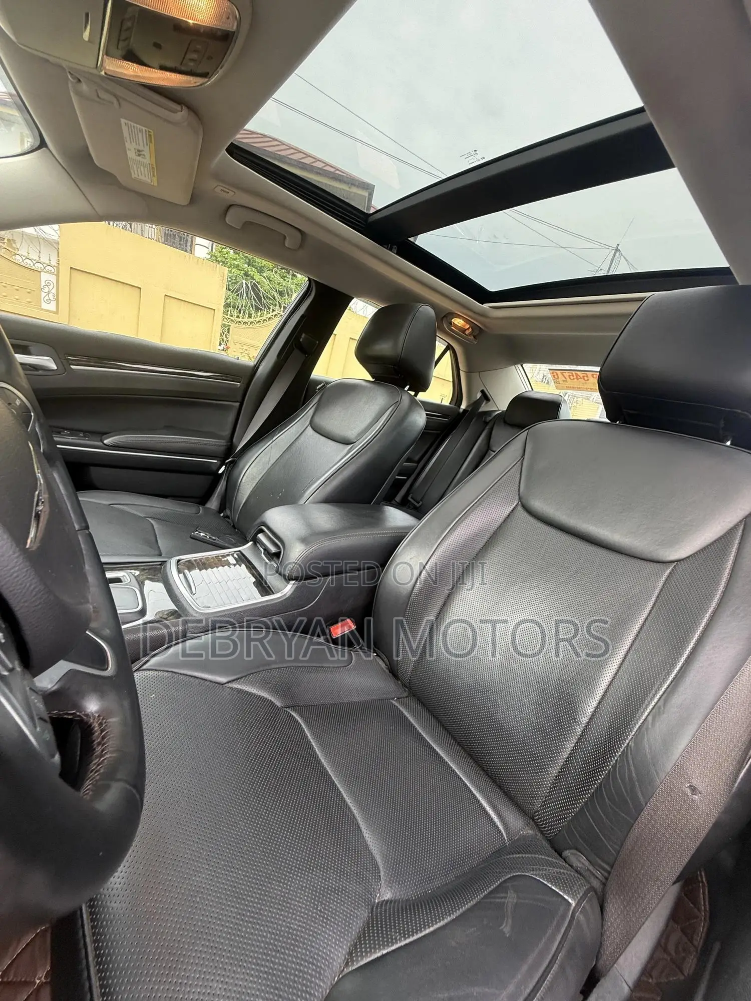 Chrysler 300 300C Platinum AWD 2017 Burgundy