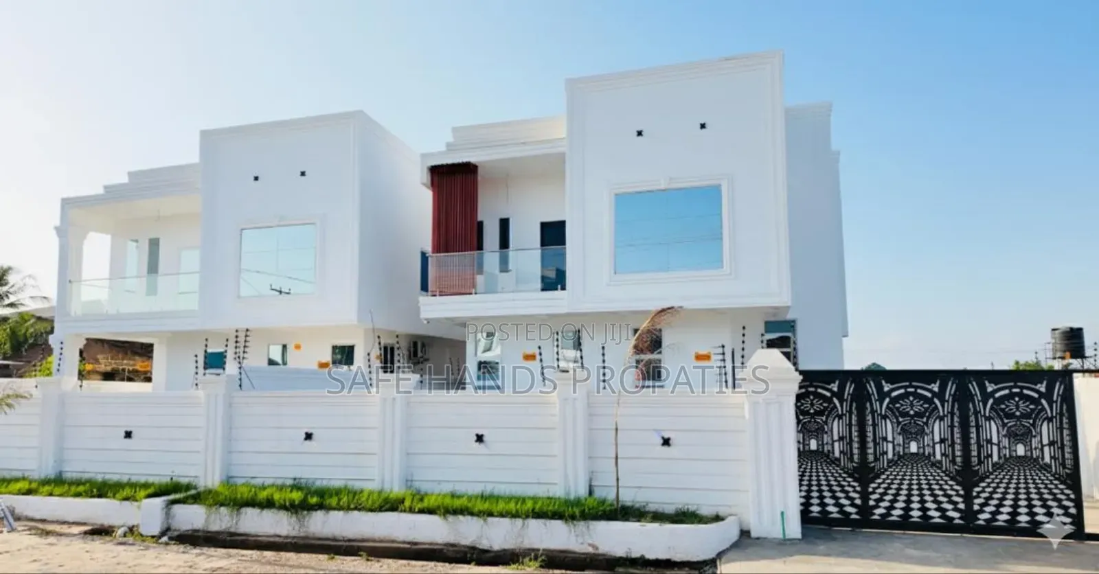4bdrm House in Accra Metropolitan for sale