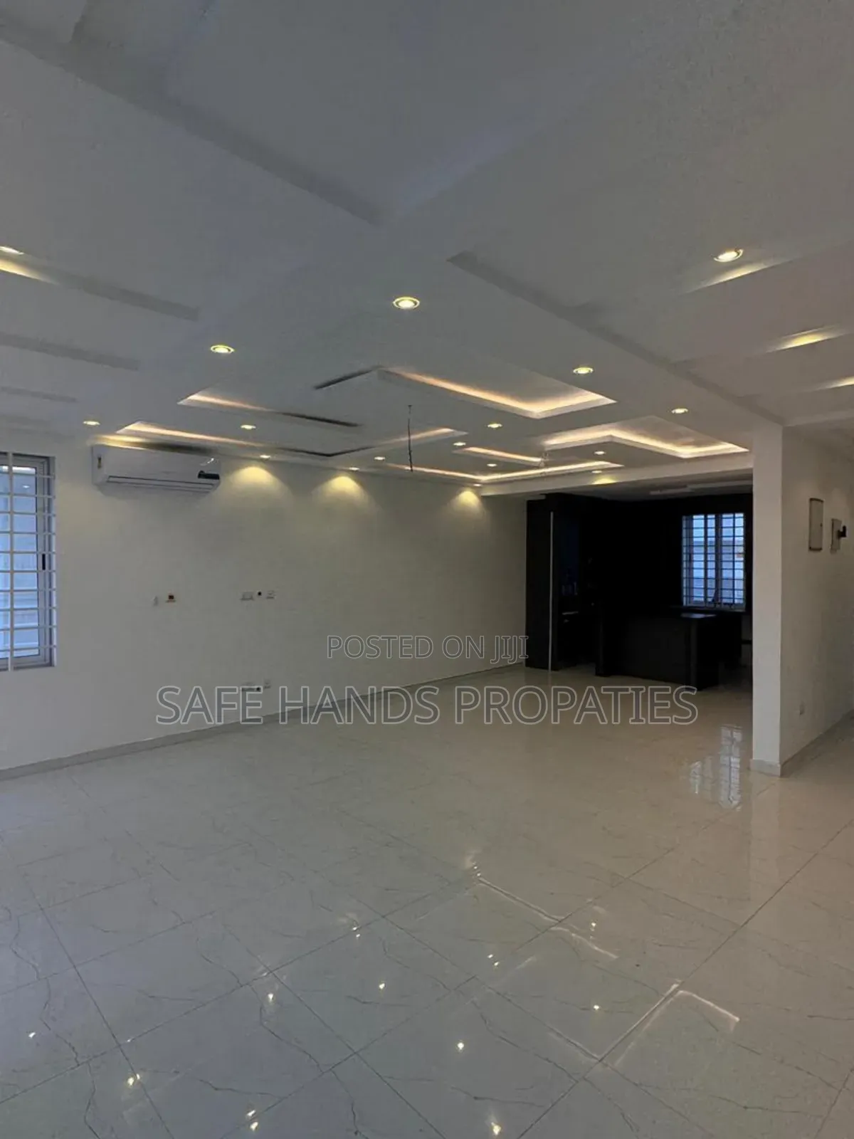 4bdrm House in Accra Metropolitan for sale