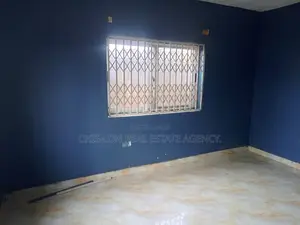 2bdrm Apartment in Santa Maria Hospital, School Complex Area for rent