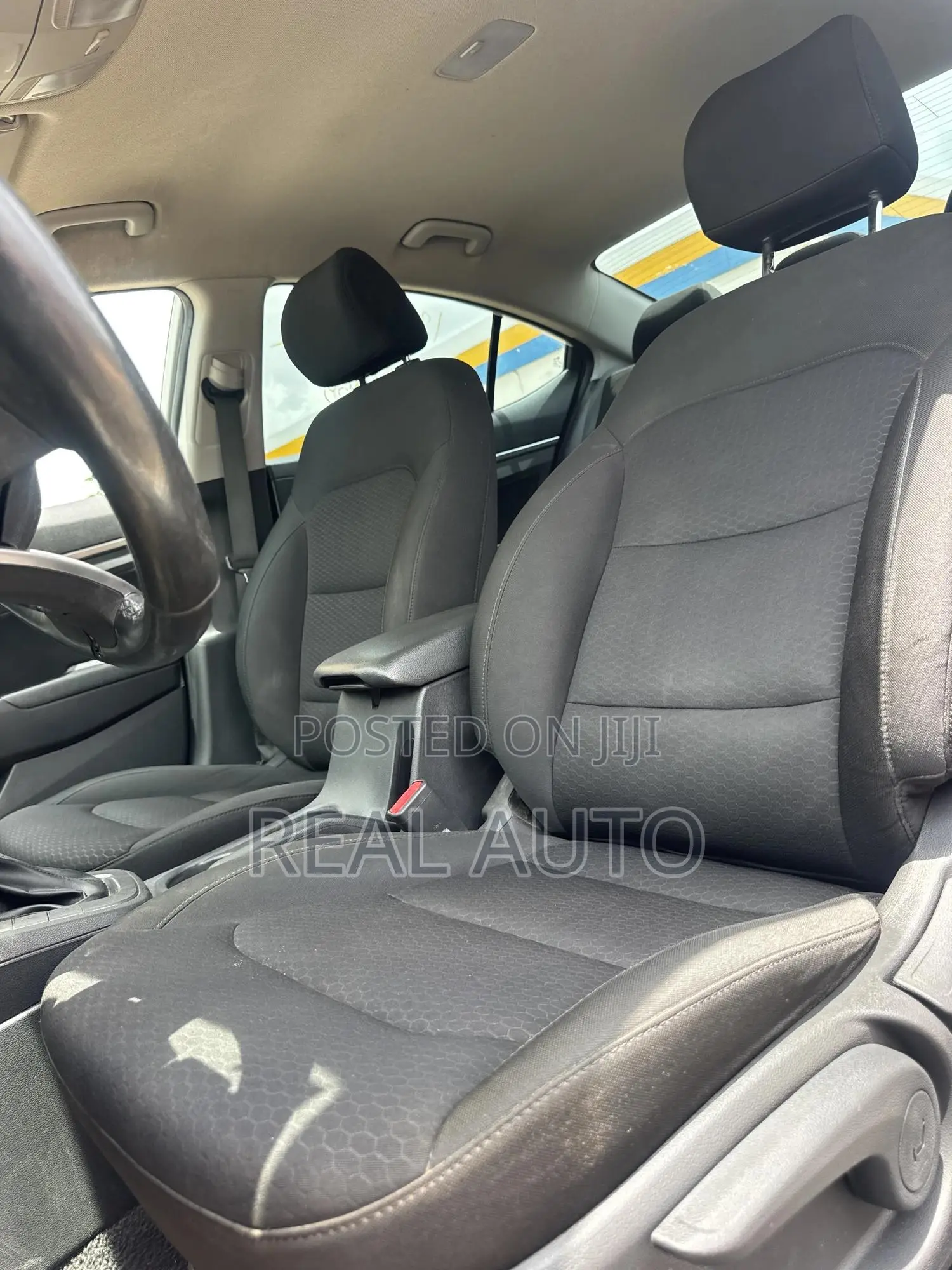 Hyundai Elantra SE 2019 White