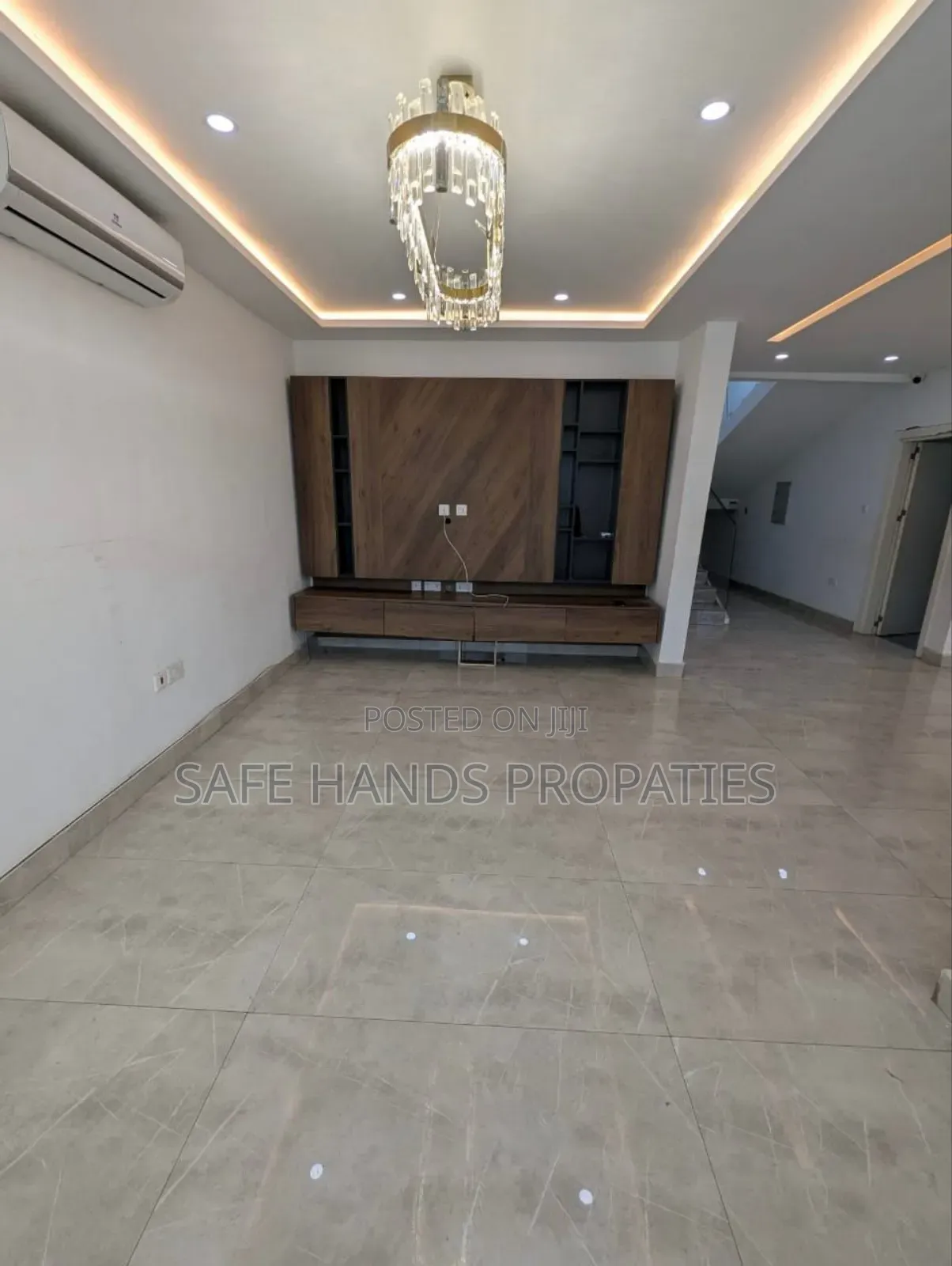 3bdrm Duplex in Accra Metropolitan for rent