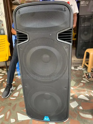 J J Rechargeable Bluetooth Speaker