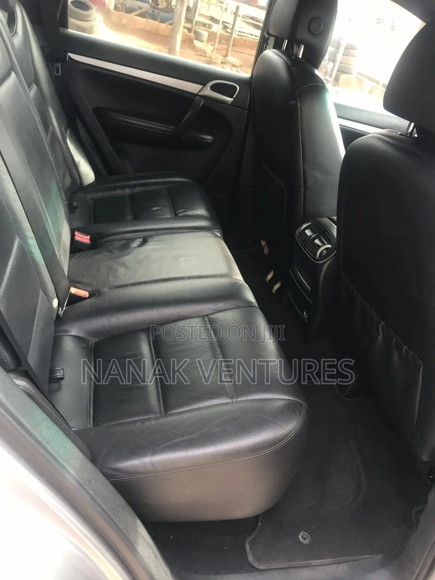 Porsche Cayenne S 2012 Gray
