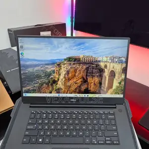 Laptop Dell Precision 5530 16GB Intel Core i7 SSD 512GB