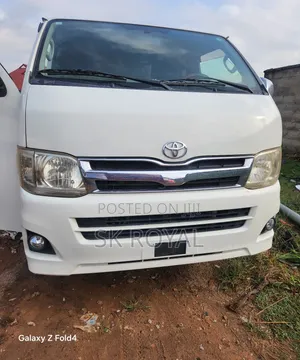 Toyota Grand HiAce 2012 White