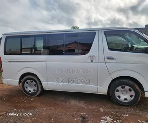 Toyota Grand HiAce 2012 White