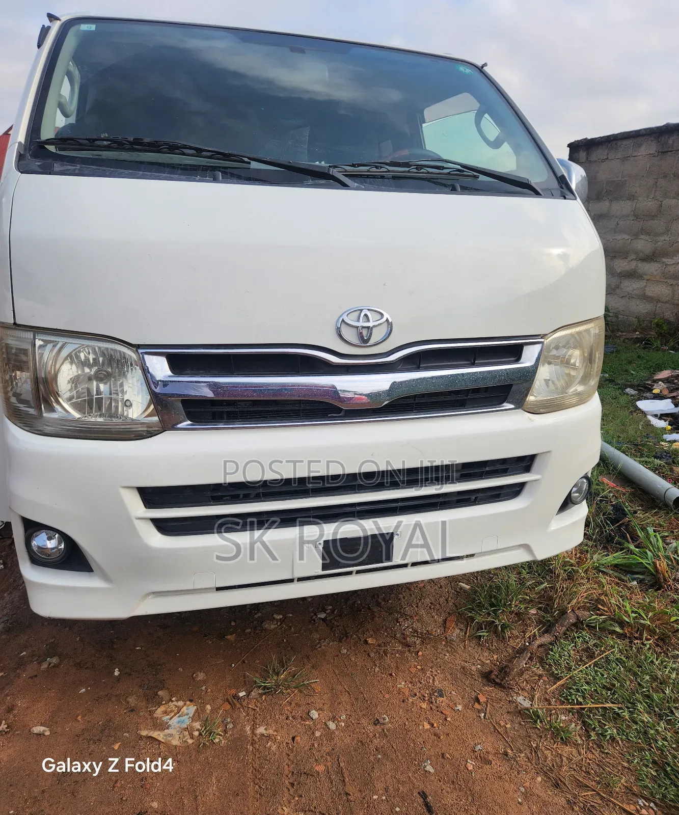 Toyota Grand HiAce 2012 White