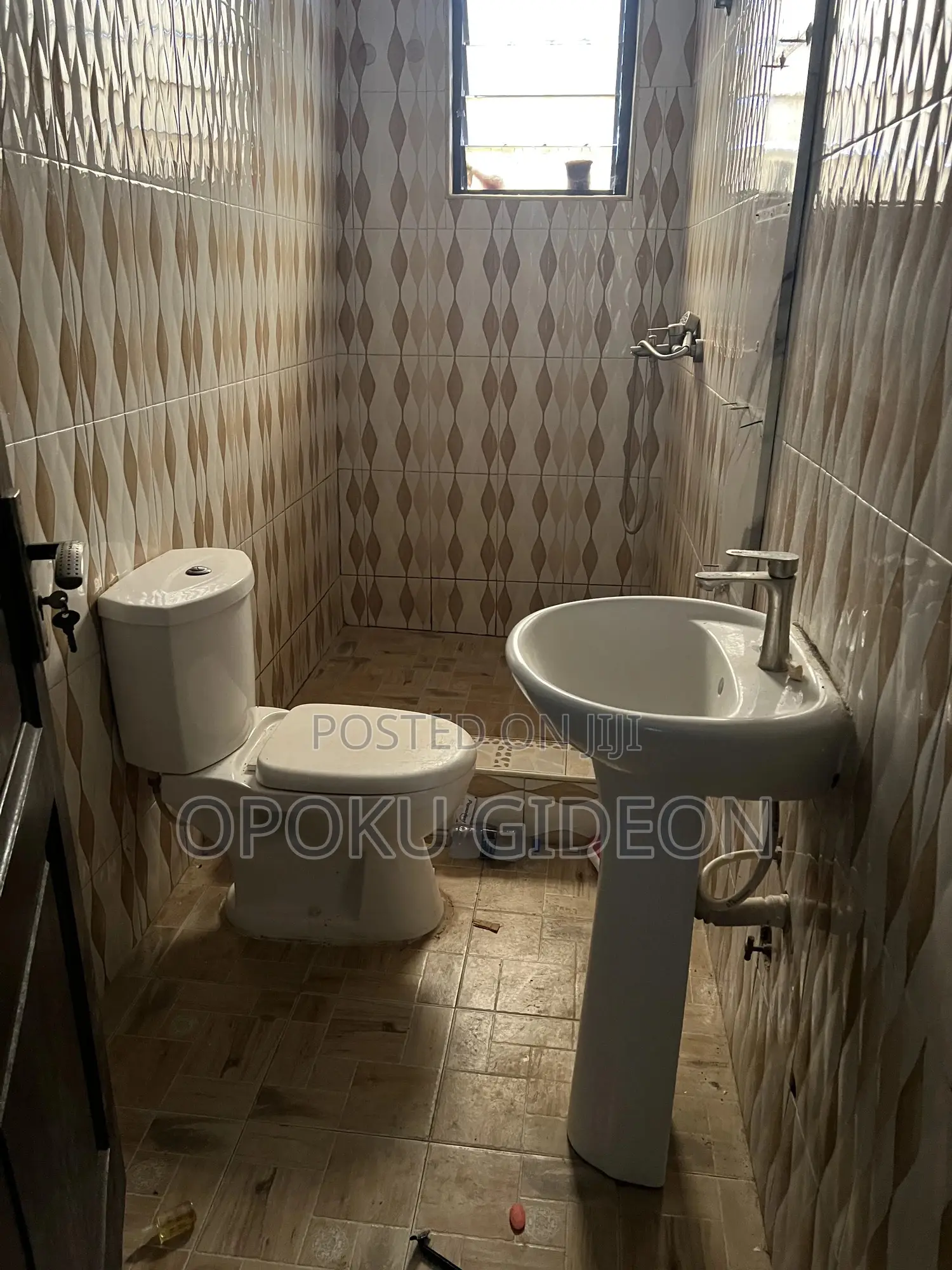 1bdrm Room & Parlour in Joma, Ablekuma for rent