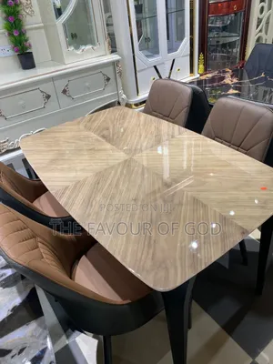 Luxurious 4 Seater Marble Dining Set