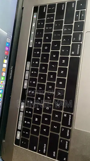 Laptop Apple MacBook Pro 2016 16GB Intel Core i7 SSD 512GB