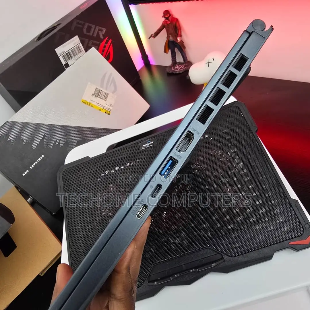 Laptop MSI GS66 Stealth 10UH 16GB Intel Core i7 SSD 512GB