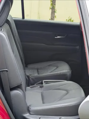 Toyota Highlander Platinum AWD 2024 Burgundy
