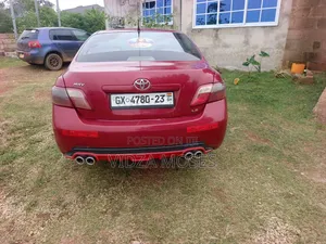 Toyota Camry LE 4dr Sedan (2.5L 4cyl 6AM) 2010 Red