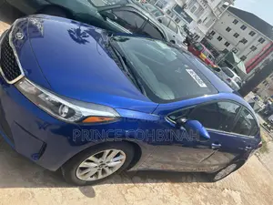 Kia Forte S Sedan 2017 Blue