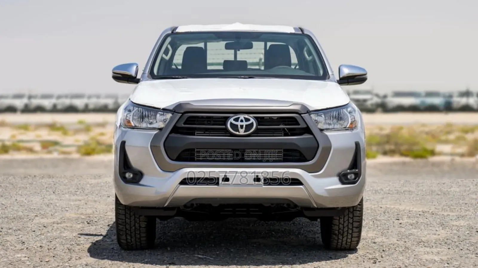 New Toyota Hilux 2025 Silver