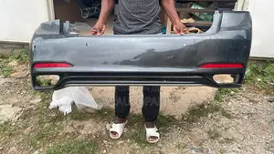 Hyundai Genesis 2015-2018 Rear Bumper With Reflector