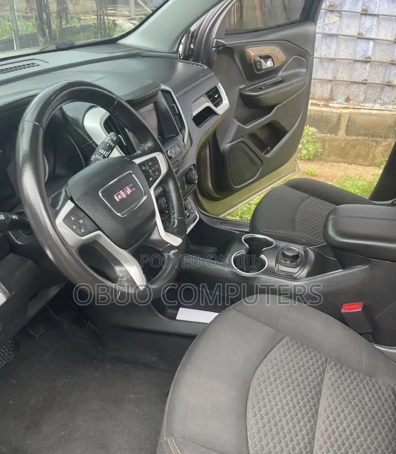 GMC Terrain 2018 Brown