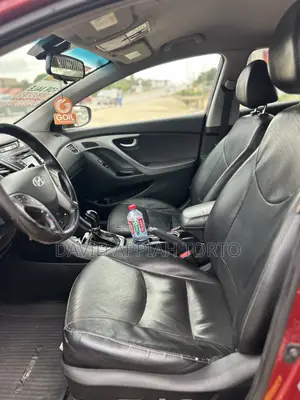 Hyundai Elantra Limited 4dr Sedan (1.8L 4cyl 6A) 2015 Red