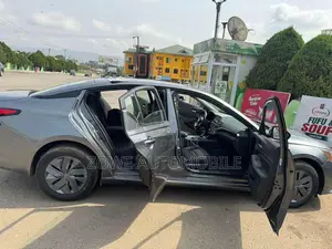 Nissan Altima 2.5 S AWD 2020 Gray