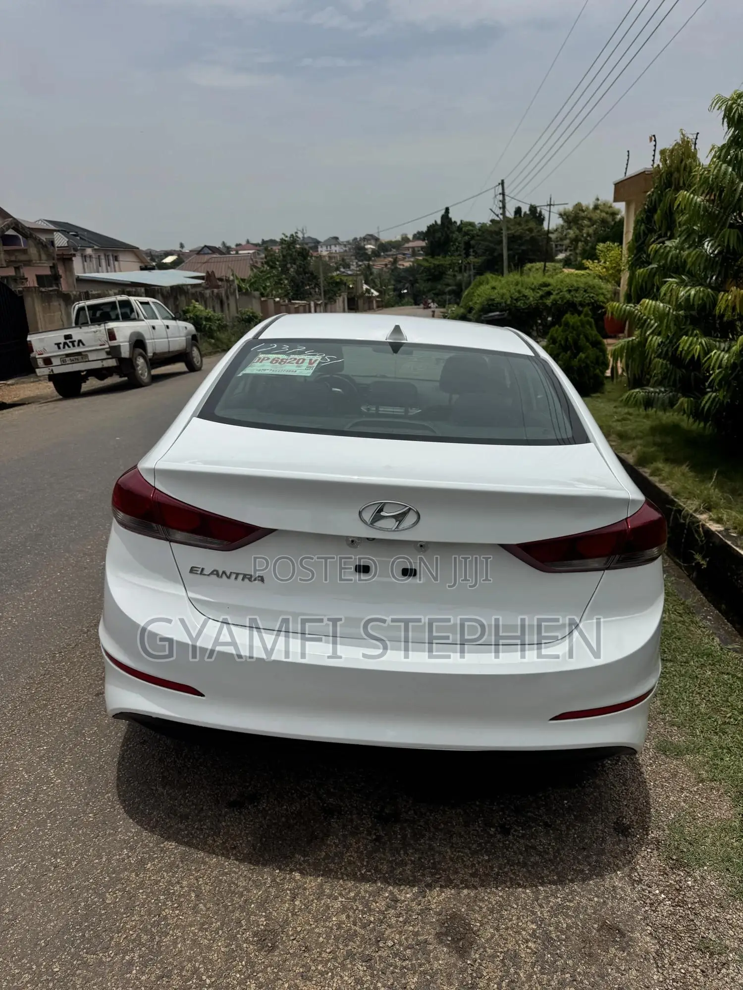 Hyundai Elantra ECO Sedan FWD (1.4L 4cyl 7A) 2017 White