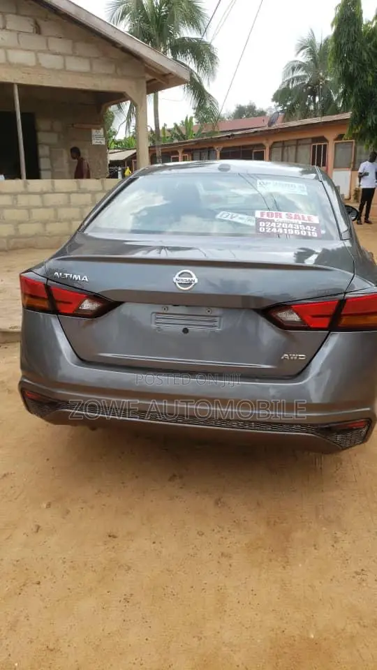 Nissan Altima 2.5 S AWD 2020 Gray