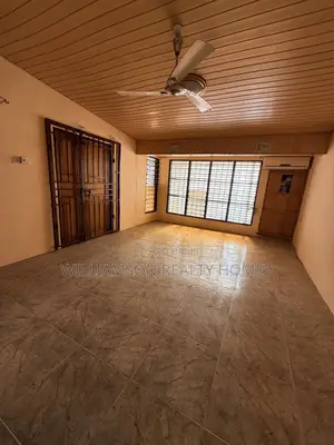 3bdrm House in Community 20 Estate, Spintex for rent