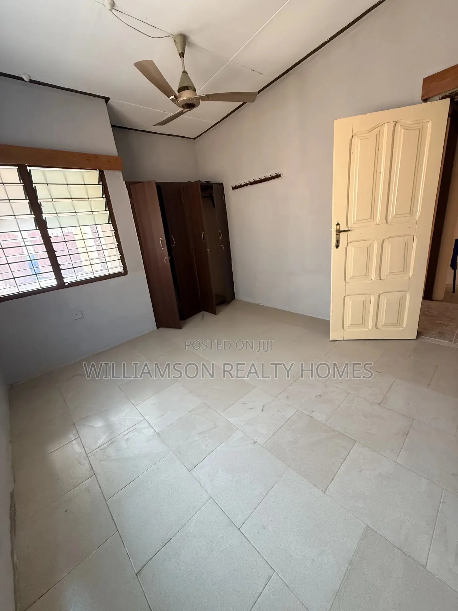 3bdrm House in Community 20 Estate, Spintex for rent