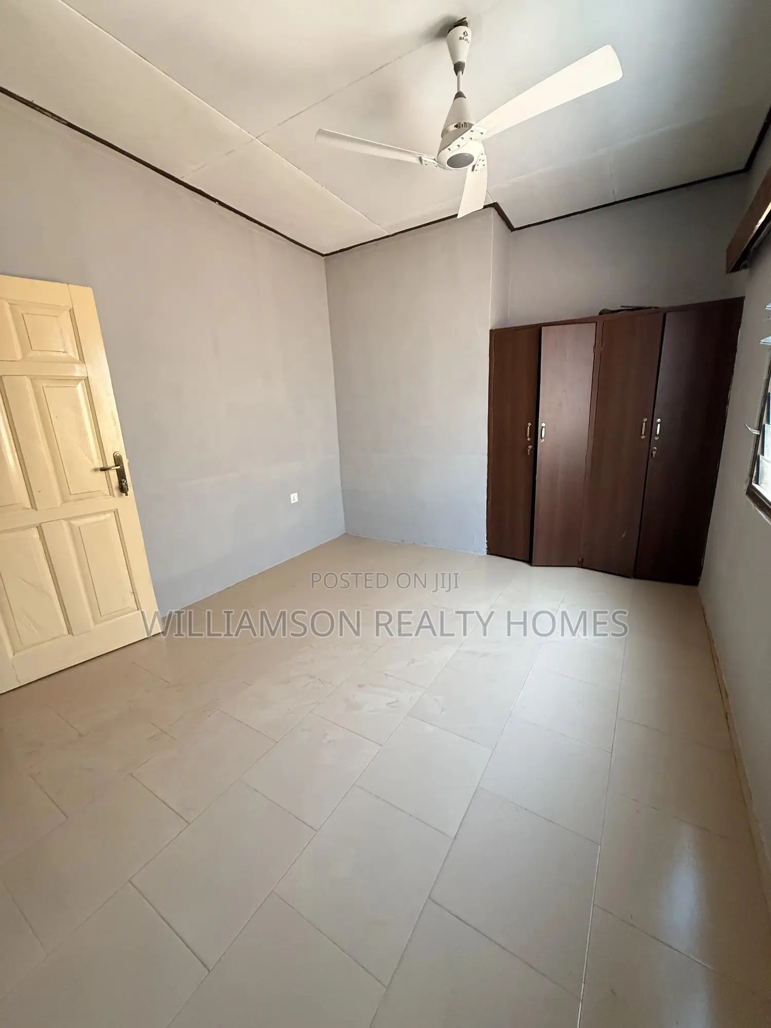 3bdrm House in Community 20 Estate, Spintex for rent