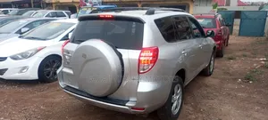Toyota RAV4 2008 Silver
