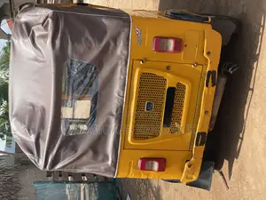 Bajaj RE 2023 Yellow