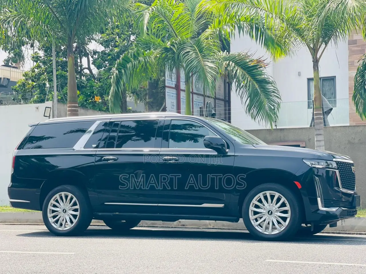 Cadillac Escalade Premium Luxury 4WD 2023 Black