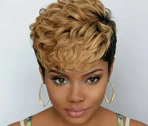 Women Fashionable Bob Wig Black To Yellow
