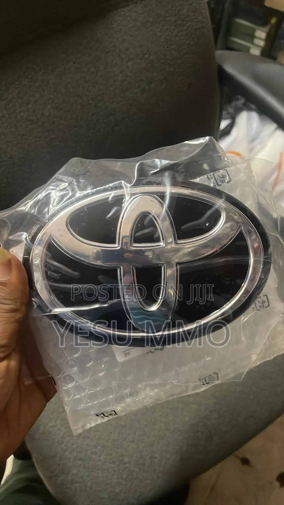 Toyota Camry 2019 Front Crown Brand New