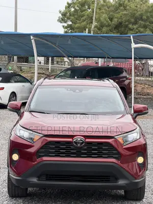 Toyota RAV4 XLE Premium AWD 2020 Red