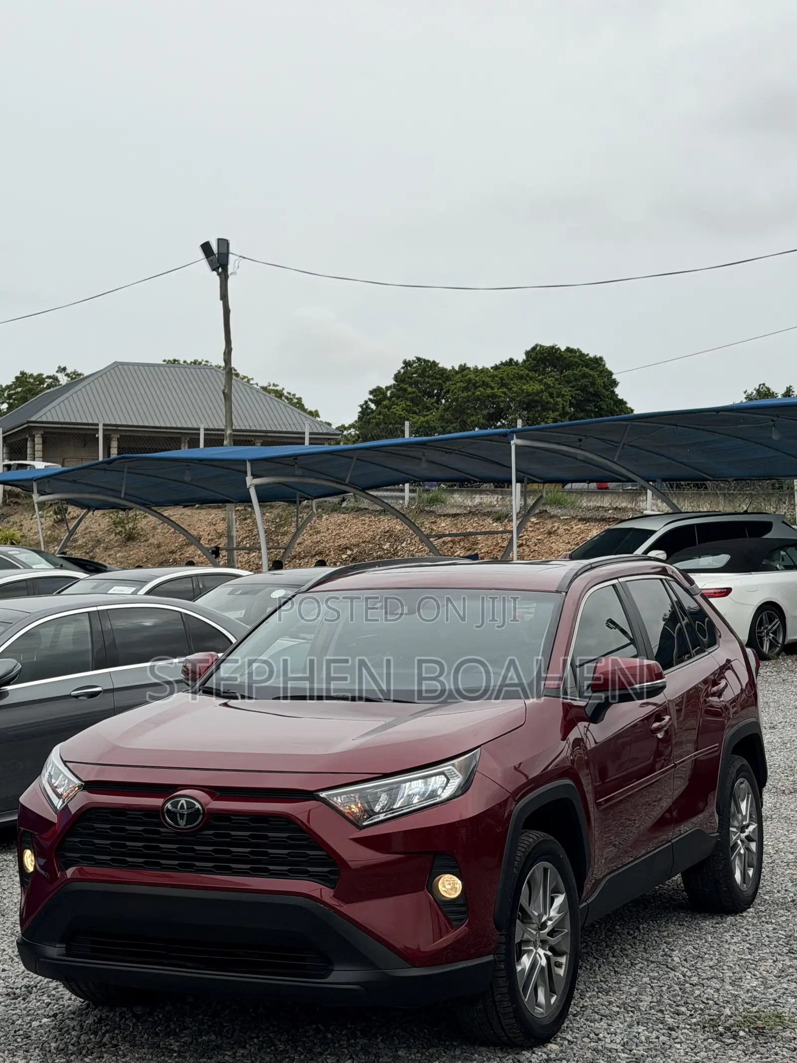 Toyota RAV4 XLE Premium AWD 2020 Red