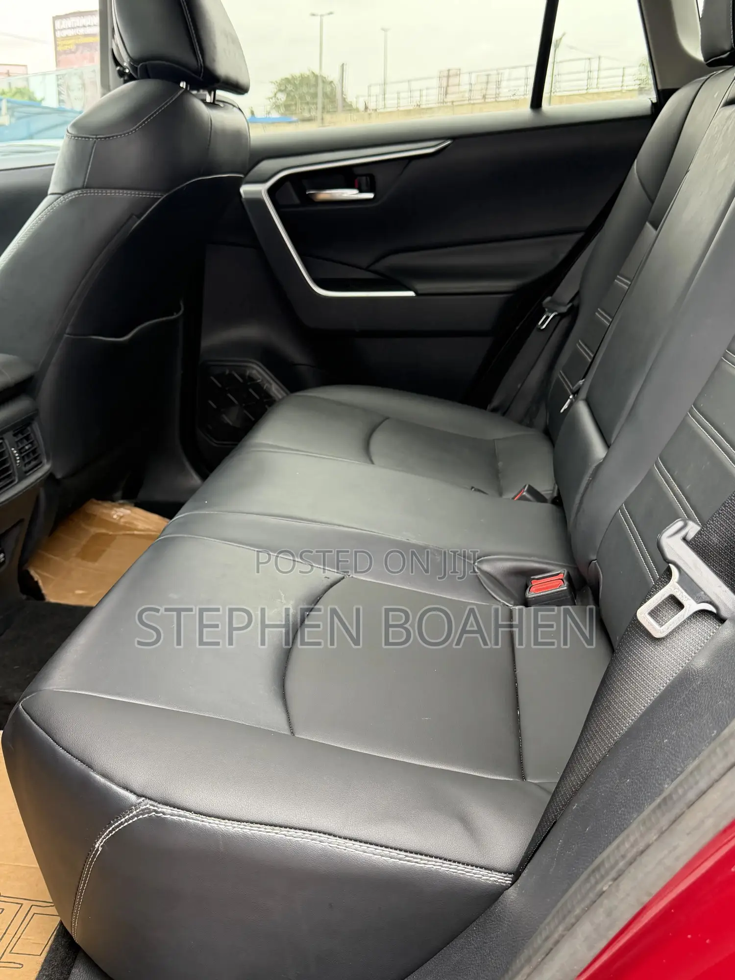 Toyota RAV4 XLE Premium AWD 2020 Red