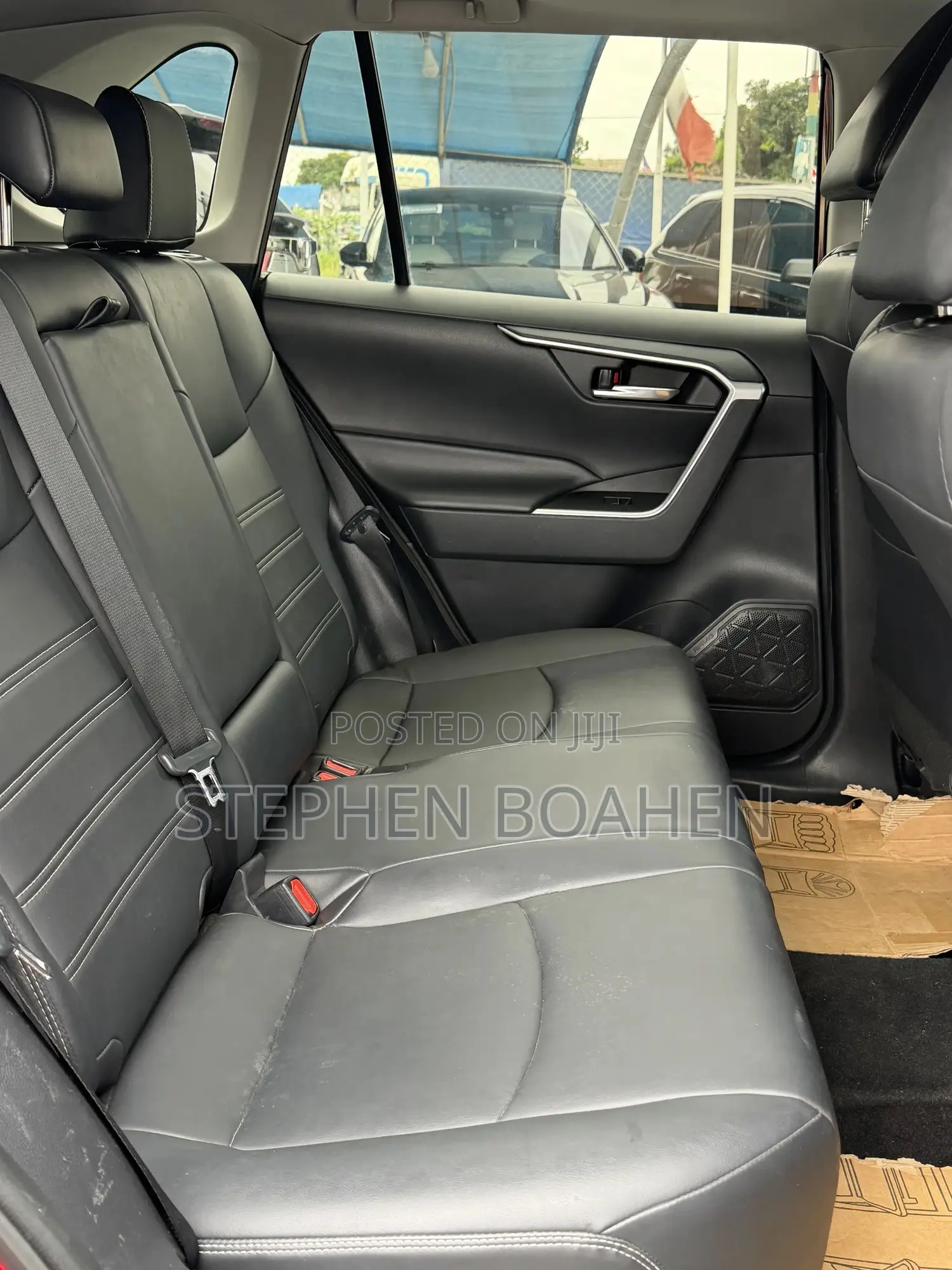 Toyota RAV4 XLE Premium AWD 2020 Red