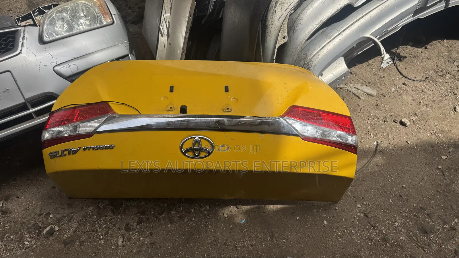 Toyota Corolla 2014,2015,2016 Japan Type Boot / Tailgate Available