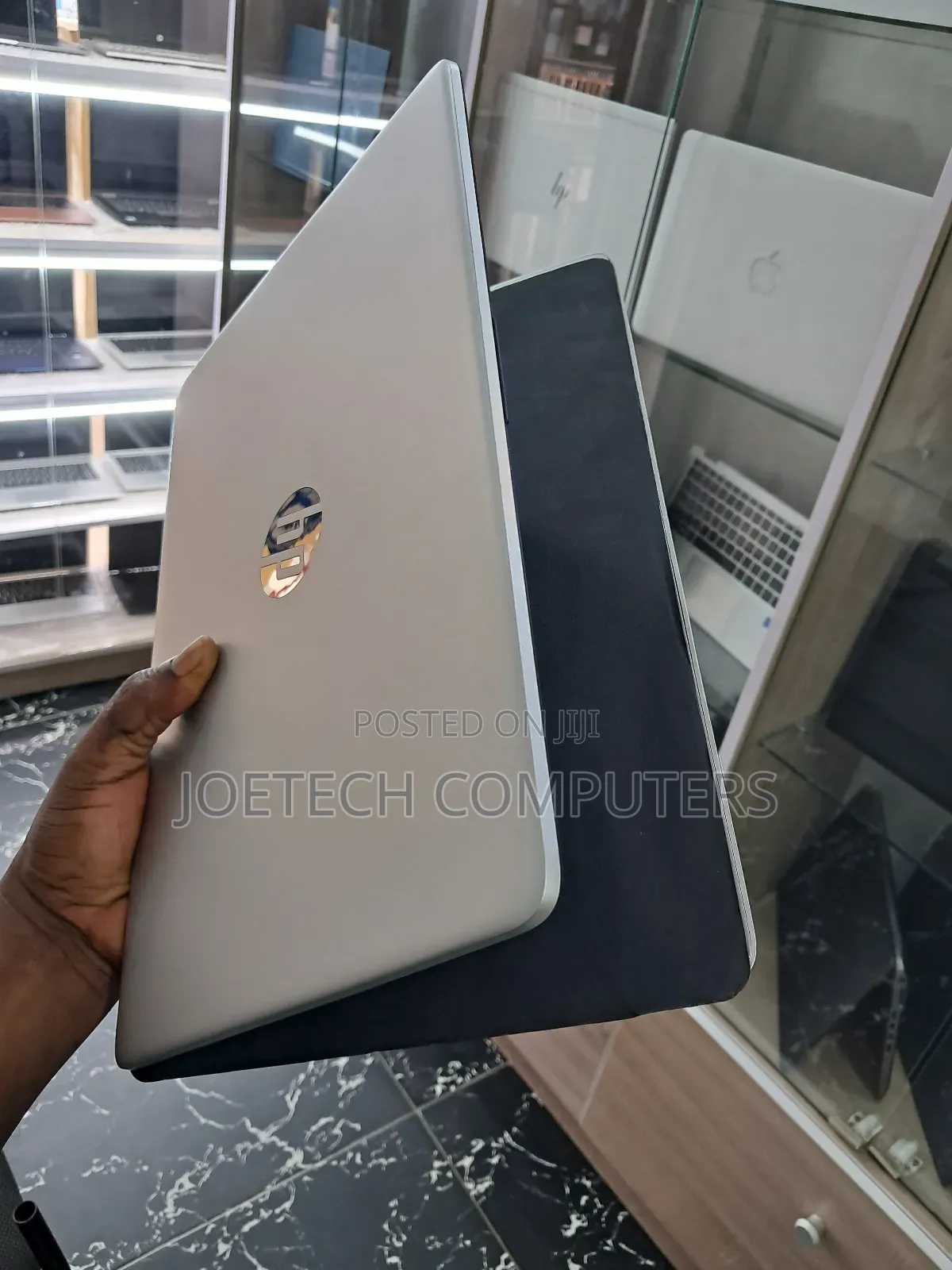 New Laptop HP 14S 8GB Intel Core i5 SSD 512GB